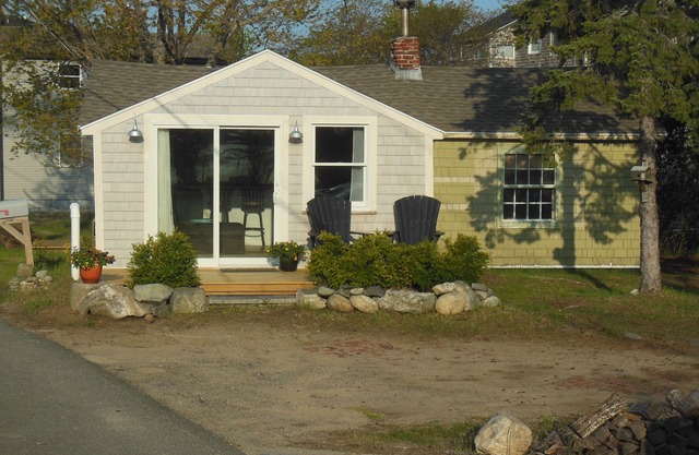 Plum Island Guest Cottage With Water View