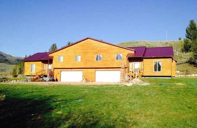 Polaris Paradise Elkhorn, Entire Townhouse in scenic Polaris, MT