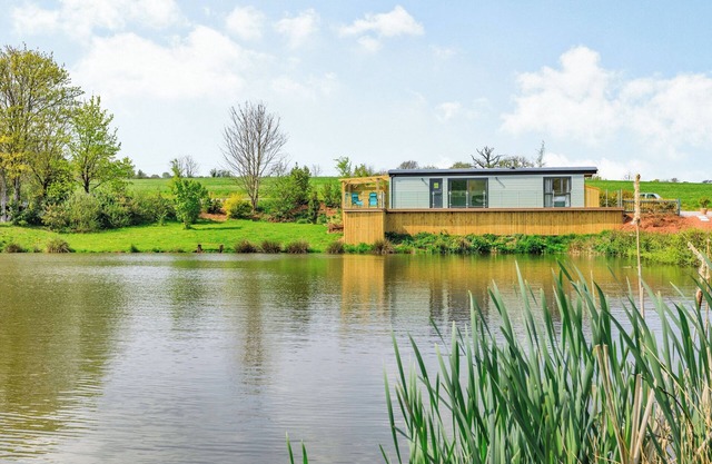 Ponsford Ponds - Goosedown Lodge