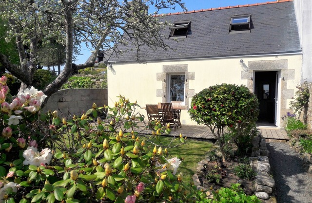 Pont L'Abbé, charming house for 4