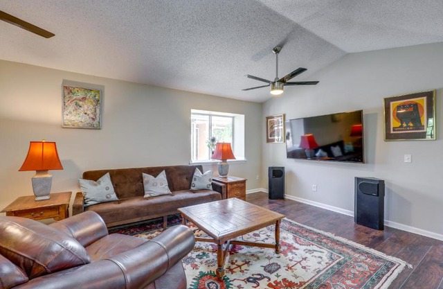 Ponte Vedra Beach Family Home 2 Mi to Beaches!