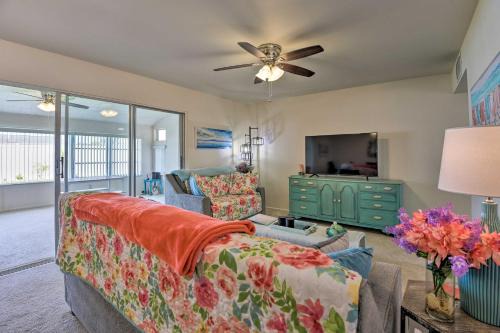 Pool Access Ranch-Style House in Sun City Center