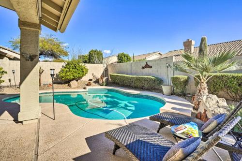 Pool, BBQ and Fire Pit Family Home in Cave Creek
