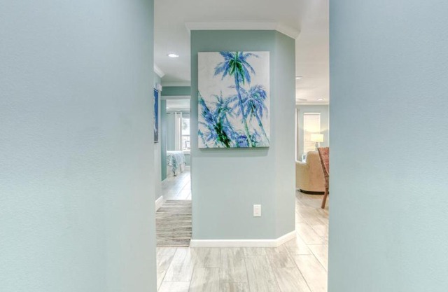 Poolside Villas 106 - Updated beachfront condo on Holiday Isle in Destin