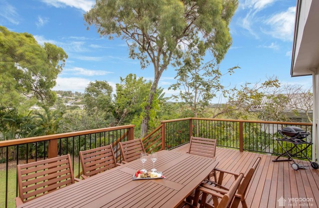 Poppies Cottage - Beachside retreat in Cooee Bay