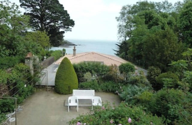 PORNIC Apartment T2 terrace with superb sea view, A real coup de coeur.