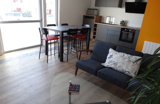 Pors Melenn, superb apartment close to the beach