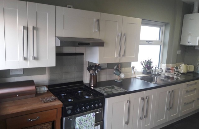PORTH COTTAGE * NEW , PORTHCAWL