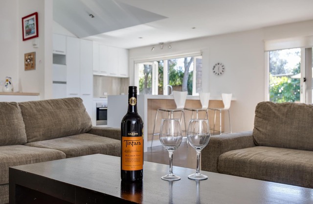 Portsea Place - 1 NIGHT FREE!* - Location can't get any better than this. In the heart of Portsea
