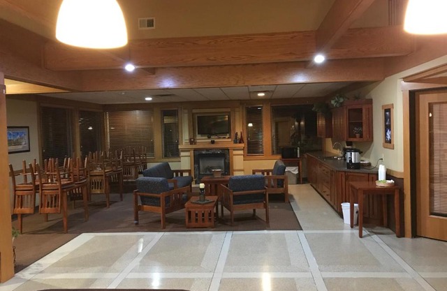 Prairie Inn Holmen La Crosse Area