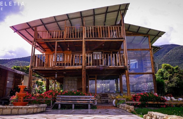 Preciosa Cabaña en las Montañas con Salón de Juegos. Lncluye Desayuno!