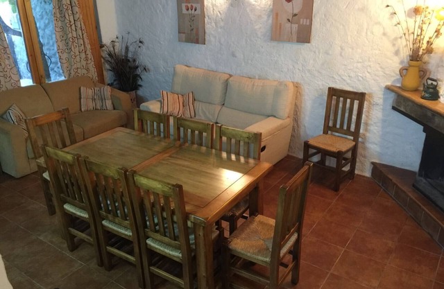 PREISLER RURAL HOUSE IN THE MOUNTAIN 6-8P WITH JACUZZI