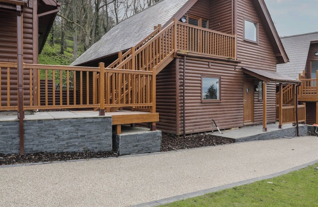 PREMIER LODGE 41, family friendly, with pool in Dyserth