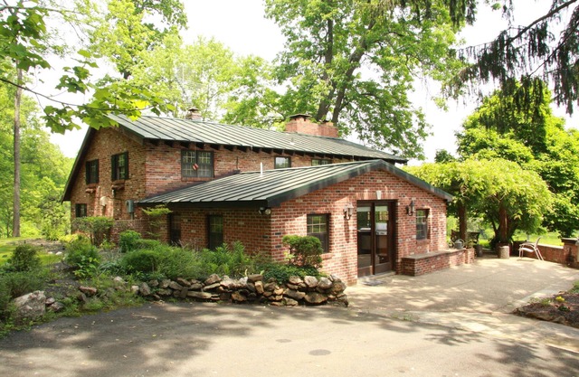 Premier property(s) sleeps 36.close to Great Meadow Gold Cup Access