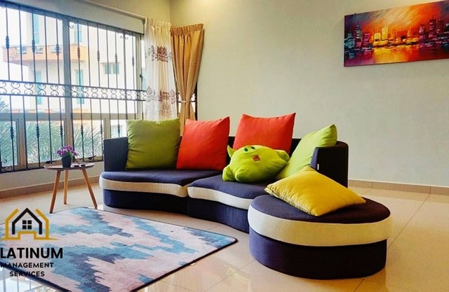 Premium family Staycation【sleep 7】8mins to New Pavilion !