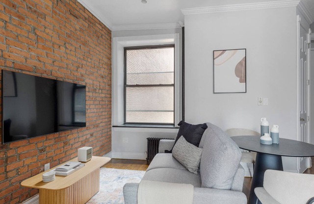 Premium Murray Hill 2BR w/W/D, nr UN, by Blueground