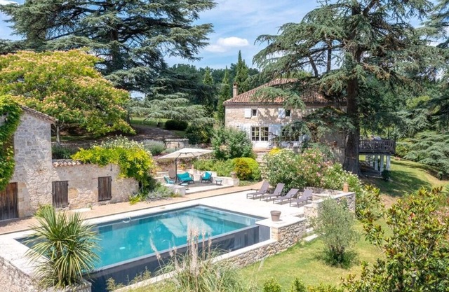 Prestige estate between Lot and Garonne