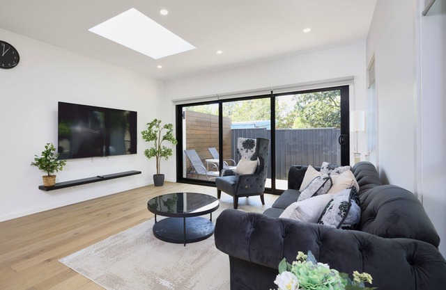 Preston Northcote Mod Lux Townhouse 5 bed 5 bath