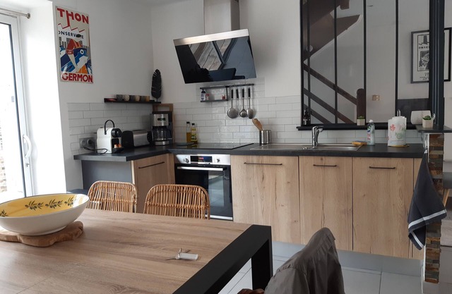 Pretty fisherman's house renovated in the city center
