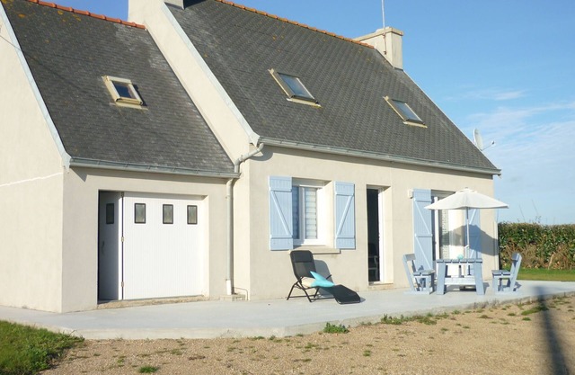 pretty little house near the sea with sea view, classified 3 stars
