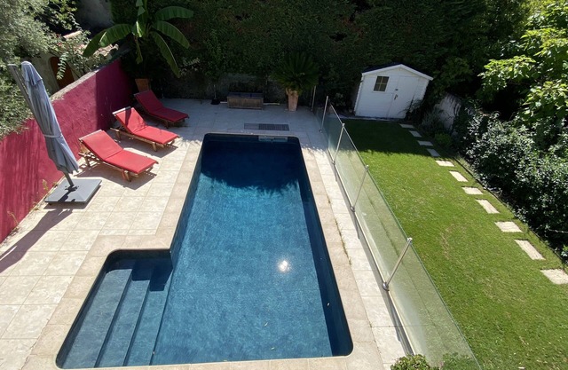 Pretty town house with garden and pool in Montpellier