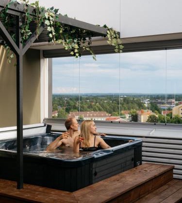 Prime Penthouse Central - jacuzzi and sauna