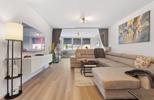 Primero Relax-Home I 92sm Parking Balcony Elevator 7P. I A8 - Fuggerei
