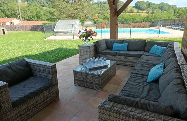 Private area for 24 people, private heated pool, Jacuzzi, sauna, fitness.