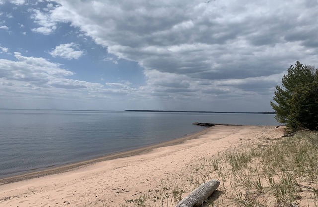 Private Beach and Endless Water