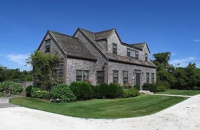 Private Beach House in Surfside