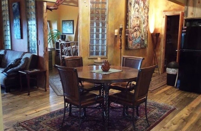 Private cabin on the river - 1 Bedroom