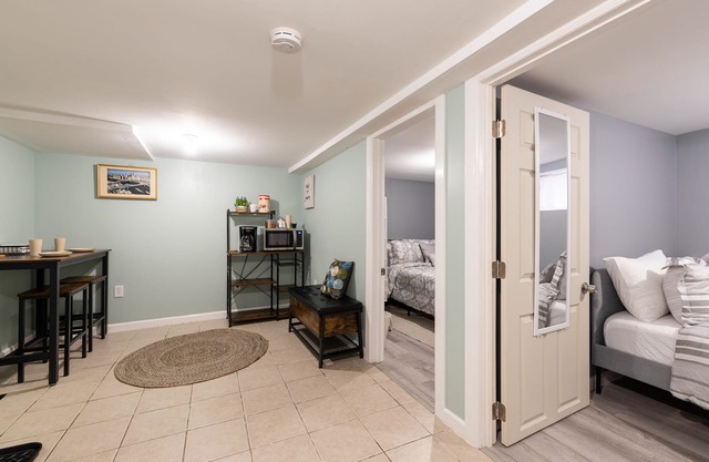 Private Cozy Basement 2 br Apt. 30mins to NYC!
