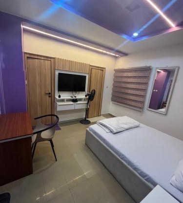 Private, Cozy, CityCentre Studio III