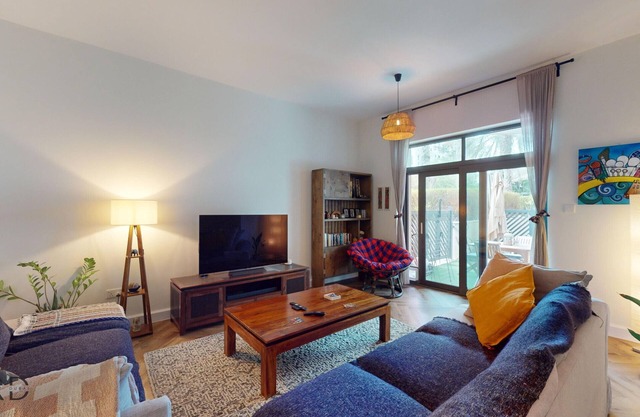 Private Garden | Lake Views | Furnished