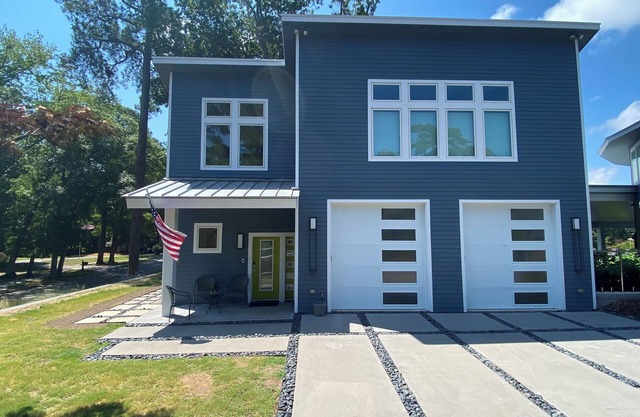 Private guest house in OBX with a two night minimum stay requirement