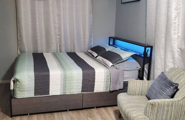 Private Guest Suite close to Hard Rock Stadium/Casino and the beaches