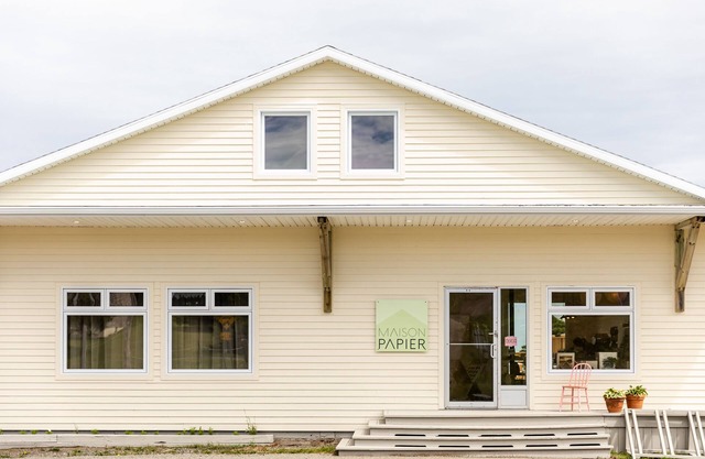 Private hotel for 10 people