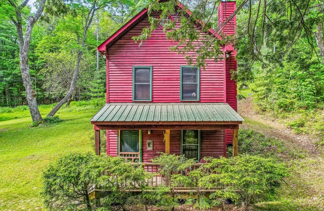 Private, two-story home with a woodstove & firepit - two dogs welcome
