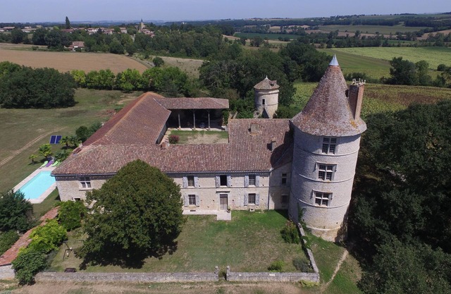 PROMO August 16th century Gascon Castle in the Gersoise hills