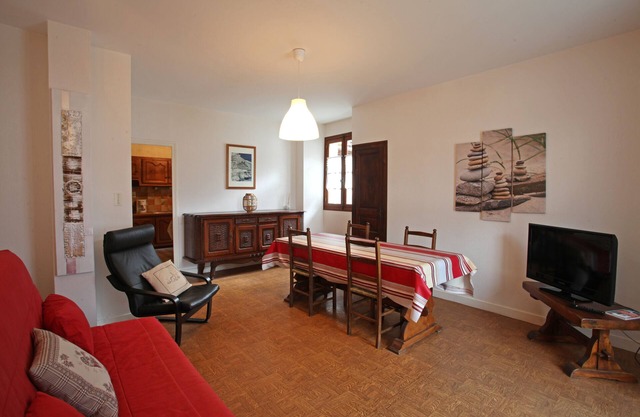PROMO Charming apartment encircled by a unique mountain landscape. Center luz