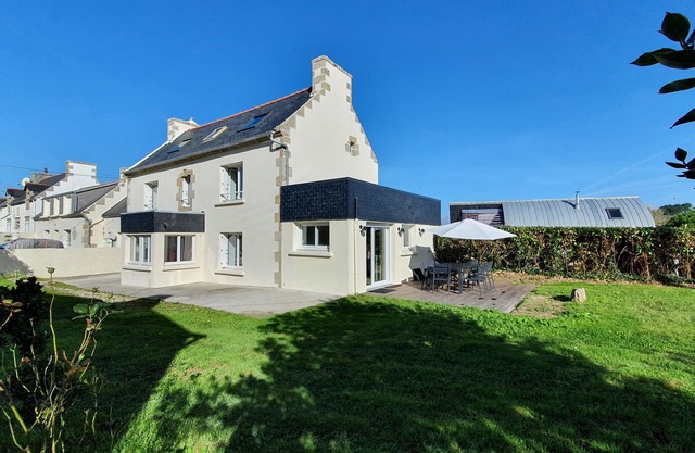 PROMO - Fisherman's house with its large enclosed garden near the beaches