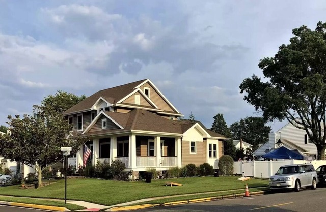 Pt. Beach Luxury Home Heated Pool with Pavilion and Fire Pit