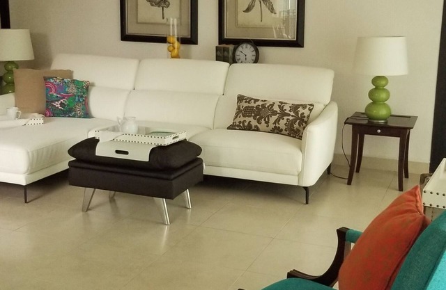 PUERTO VALLART, GRAND VENETIAN. NICE CORNER UNIT 2ND FLOOR WITH 3 BALCONIES!