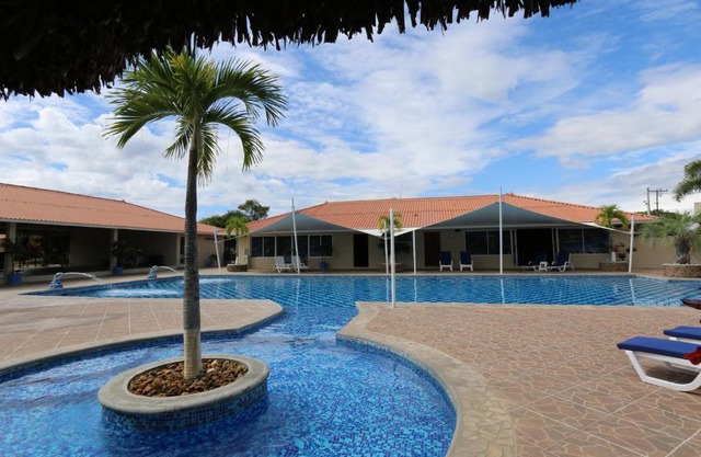 Punta Chame Club and Resort Poolside apartment