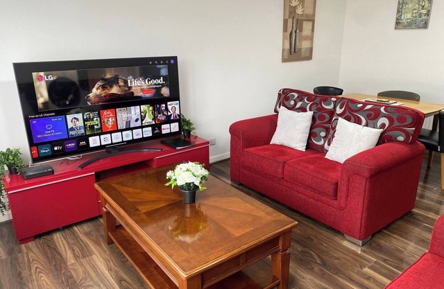 Pure Home Rosyth Dockyard and South Fife by Three Bridges Apartments