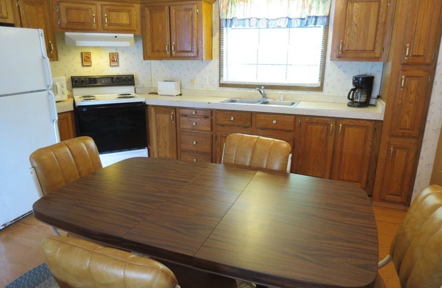 Put In Bay Get-A-Way.