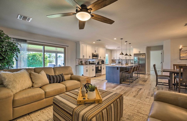 Putting Green, Community Perks: Sun City West Home