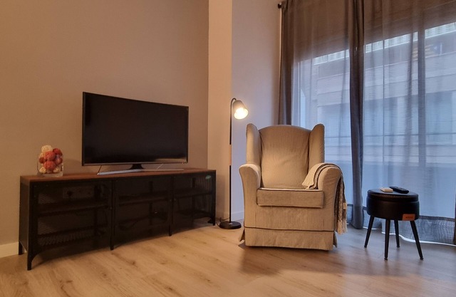 QEhome, comfort and parking in the center of Manresa