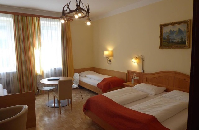 Quadruple room with shower, toilet - Adlerhof, pension