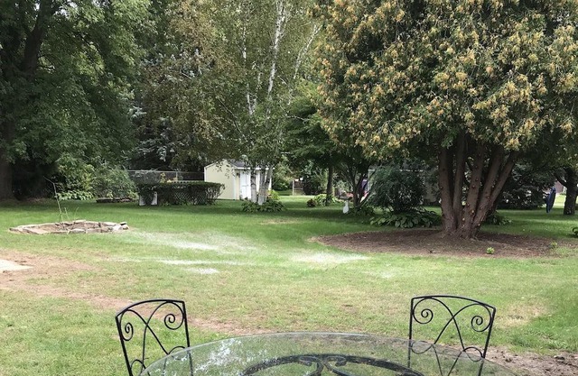 Quaint cottage in the heart of wine country w/hot tub